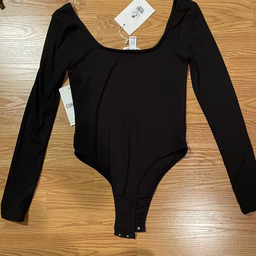 Black bodysuit NWT - Picture 2 of 5
